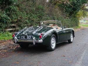 Image 6/17 of MG MGA Twin Cam (1959)