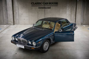 Imagen 87/99 de Daimler Double Six (1993)
