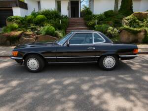 Image 5/11 of Mercedes-Benz 300 SL (1988)
