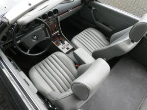Immagine 16/24 di Mercedes-Benz 300 SL (1986)