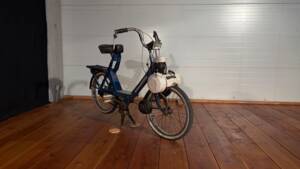 Image 3/19 of Solex Vélosolex Model 5000 (1900)