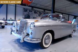 Bild 1/12 von Mercedes-Benz 220 S Cabriolet (1959)