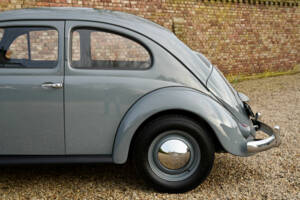 Image 22/50 of Volkswagen Beetle 1200 Standard &quot;Oval&quot; (1955)