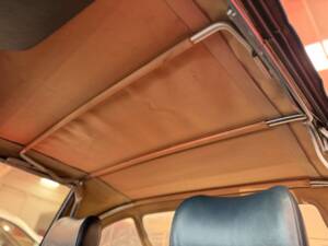 Image 23/34 of Mercedes-Benz 420 SL (1987)