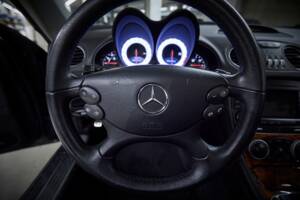 Image 61/99 de Mercedes-Benz SL 550 (2007)