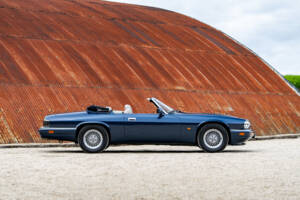 Image 6/38 de Jaguar XJS 4.0 (1995)
