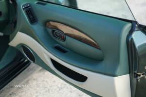 Bild 13/24 von Aston Martin DB 7 Vantage (2000)