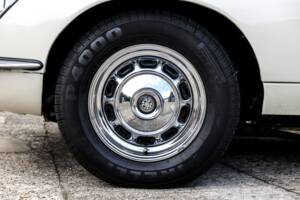 Bild 21/41 von Jaguar E-Type V12 (1972)