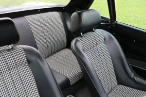 Image 9/50 of FIAT 124 Spider CS1 (1975)