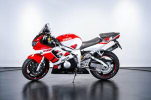 Bild 1/48 von Yamaha DUMMY (1999)