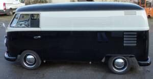 Image 3/18 of Volkswagen T1 panel van (1963)