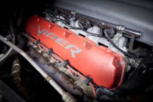 Immagine 92/100 di Dodge Ram SRT 10 (2006)