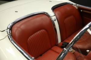 Image 28/50 of Chevrolet Corvette (1954)