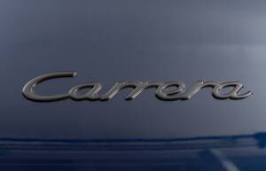 Image 20/25 of Porsche 911 Carrera (1997)