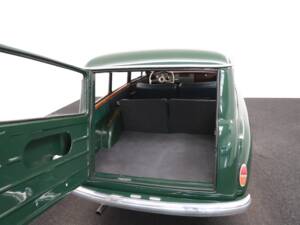 Image 14/24 of Goliath 700 (1955)