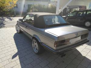 Bild 6/21 von BMW 325i (1988)