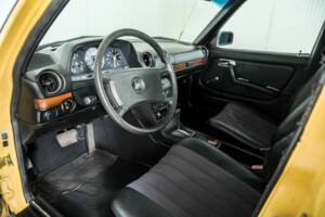 Bild 11/50 von Mercedes-Benz 300 TD Turbodiesel (1981)