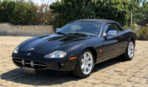 Imagen 10/34 de Jaguar XK8 4.0 (1999)