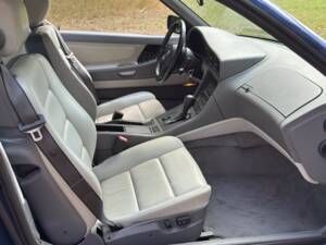 Image 15/22 of BMW 850i (1990)