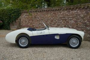 Image 35/50 de Austin-Healey 100/4 (BN1) (1953)