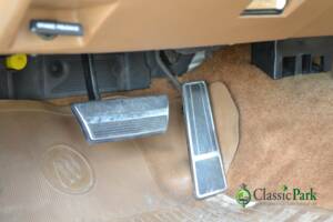Immagine 44/50 di Buick Electra 225 Hardtop (1976)