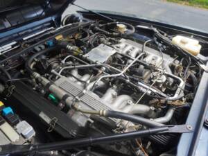 Image 16/20 of Jaguar XJS 5.3 V12 (1989)