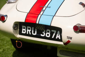 Image 25/50 de Jaguar E-Type &quot;Semi-Lightweight&quot; (1963)