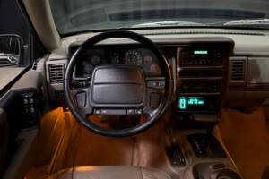 Imagen 25/72 de Jeep Grand Cherokee 4.0 Limited (1995)