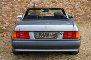 Image 6/50 de Mercedes-Benz 300 SL (1991)