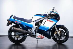 Bild 5/50 von Suzuki DUMMY (1986)