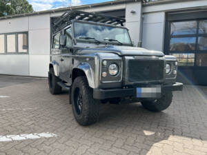 Immagine 4/28 di Land Rover Defender 90 (2015)