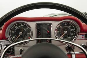 Imagen 18/20 de Mercedes-Benz 280 SL (1969)