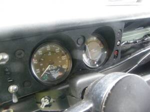Afbeelding 37/94 van Land Rover 109 (1966)