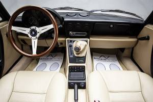 Imagen 19/36 de Alfa Romeo 2.0 Spider (1990)