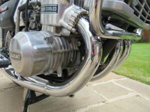 Immagine 22/50 di Suzuki GT 750 (1977)