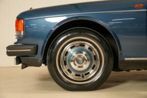 Image 14/48 of Rolls-Royce Silver Spirit (1983)