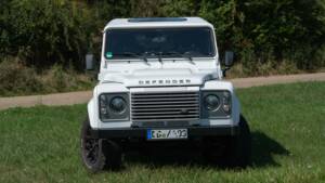 Image 4/16 of Land Rover Defender 110 (2015)