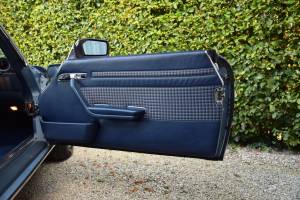 Image 35/47 of Mercedes-Benz 560 SL (1987)