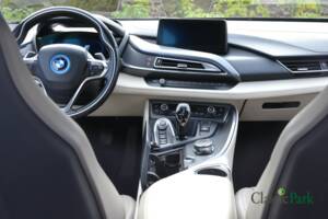 Afbeelding 26/50 van BMW i8 Coupé (2015)