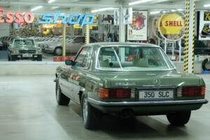 Image 9/50 de Mercedes-Benz 350 SLC (1973)