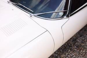 Image 11/50 de Jaguar Type E (2+2) (1970)