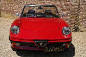 Image 5/50 of Alfa Romeo 2.0 Spider (1990)