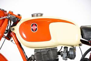 Bild 20/50 von Gilera 175 Sport (1956)