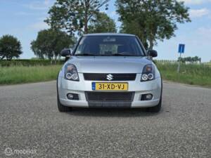 Immagine 11/40 di Suzuki Swift 1.3 (2007)