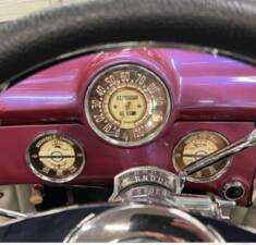 Bild 55/89 von Buick 50 Super Convertible (1947)