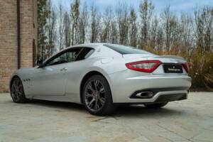 Bild 7/50 von Maserati GranTurismo S (2009)