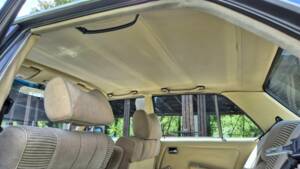 Image 43/71 of Mercedes-Benz 240 D (1980)
