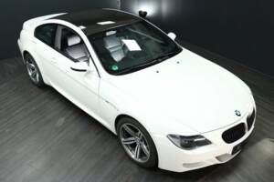 Afbeelding 40/50 van BMW M6 (2006)