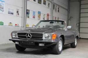 Image 6/15 de Mercedes-Benz 450 SL (1980)