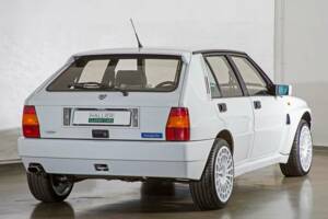 Image 4/20 de Lancia Delta HF Integrale Evoluzione I (1992)